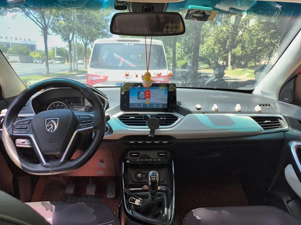 Baojun 530 2018 1.5T Manual Prestige Version China V — миниатюра 9
