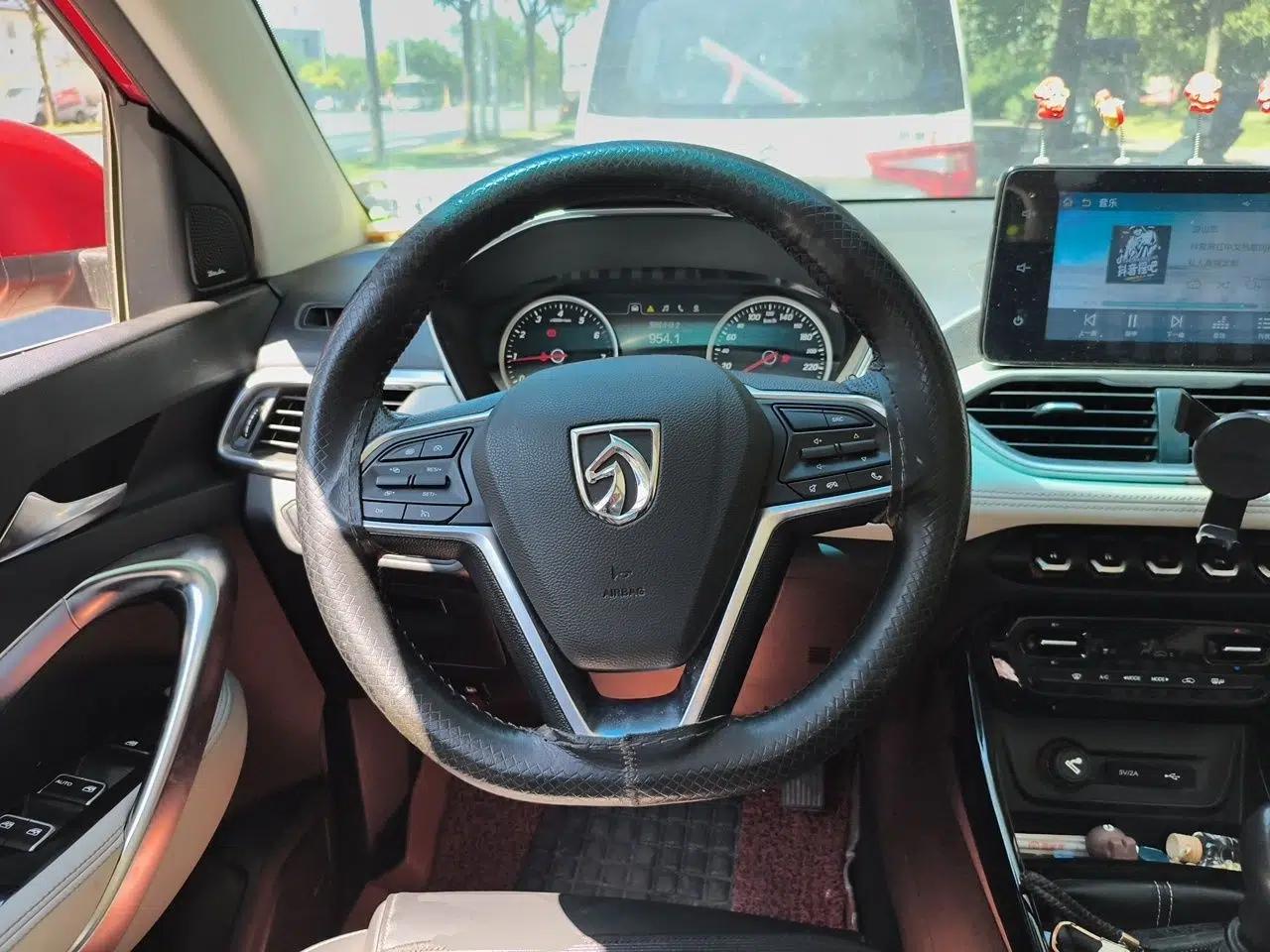Baojun 530 2018 1.5T Manual Prestige Version China V — миниатюра 10