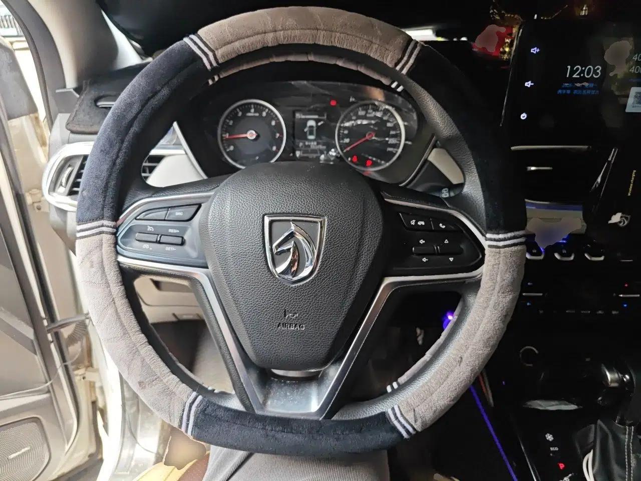 Baojun 530 2019 1.5T CVT Luxury 7-seater China VI — миниатюра 10