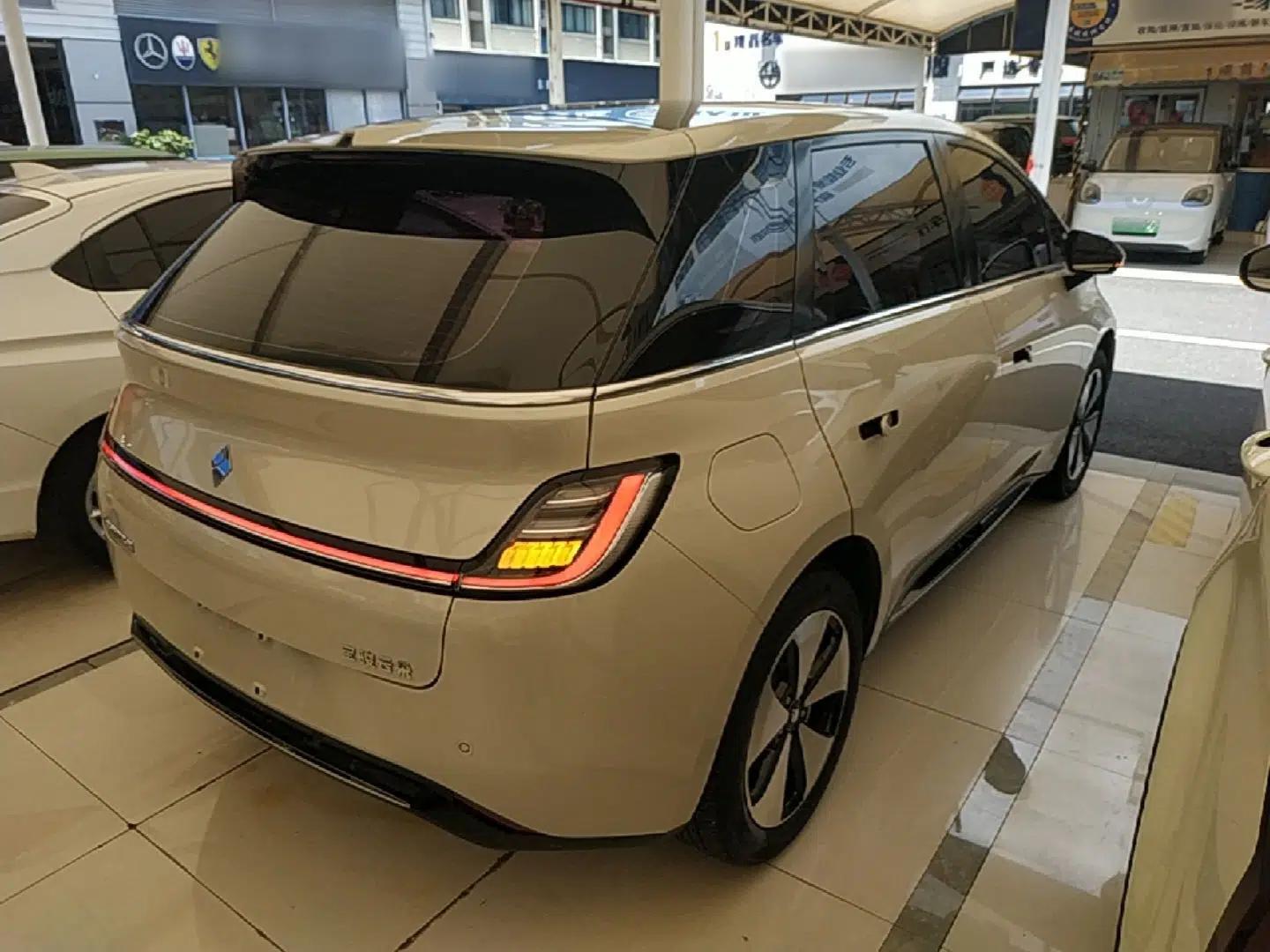 Baojun Cloud 2023 460 Max — миниатюра 6