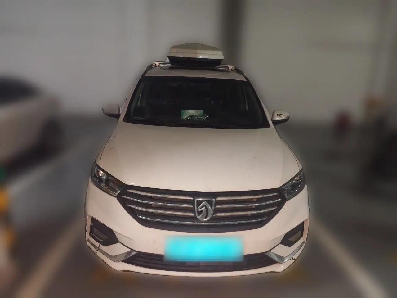 Baojun 360 2018 1.5L Manual Luxury Edition China V — миниатюра 2