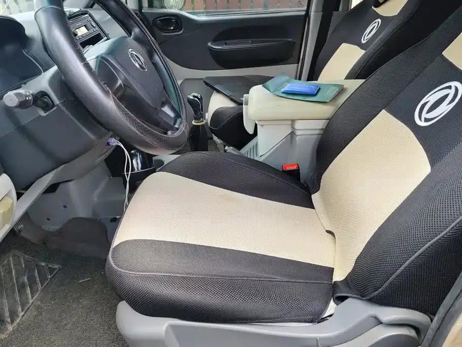 Lingzhi 2017 Facelift M3L 1.6L 7-Seater Standard Model — миниатюра 9