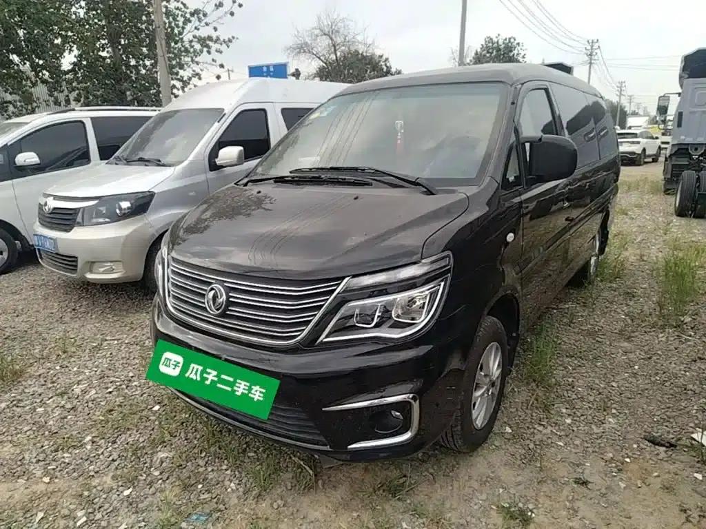 Lingzhi 2018 M5L 1.6L 7-seater Luxury — миниатюра 2