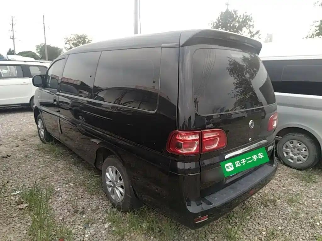 Lingzhi 2018 M5L 1.6L 7-seater Luxury — миниатюра 5