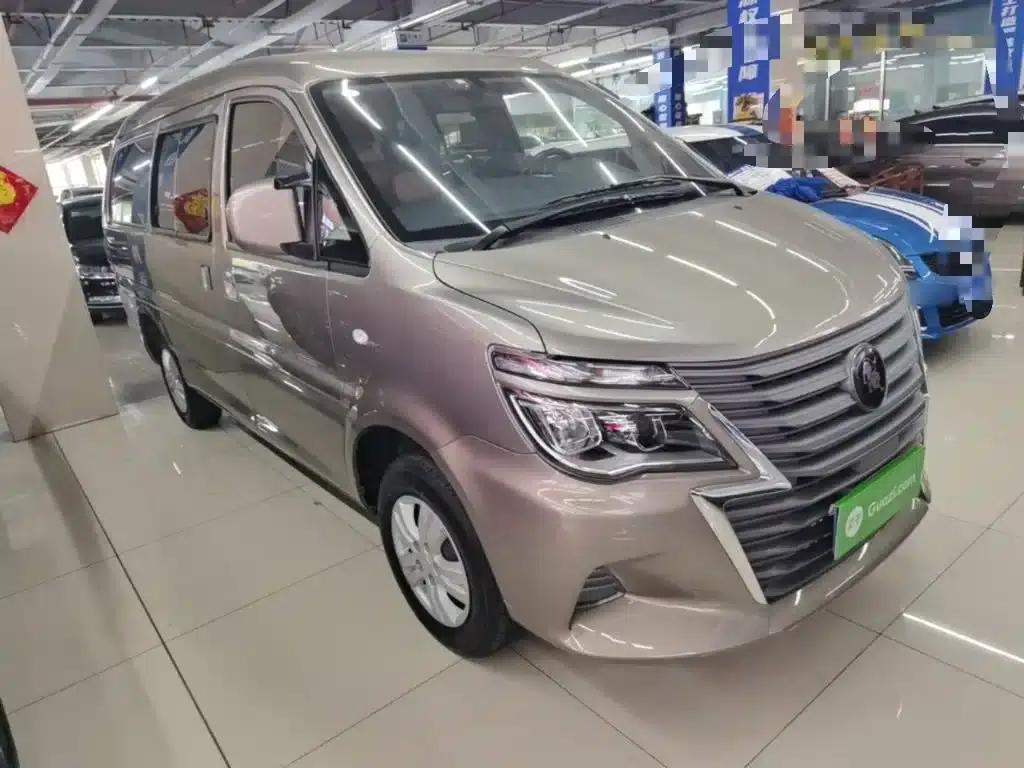 Lingzhi 2023 M5L 1.6L Basic 7-Seater — миниатюра 4