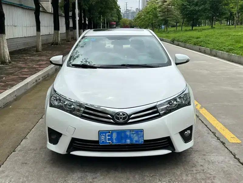 2014 Corolla 1.6L CVT GL-i — миниатюра 2