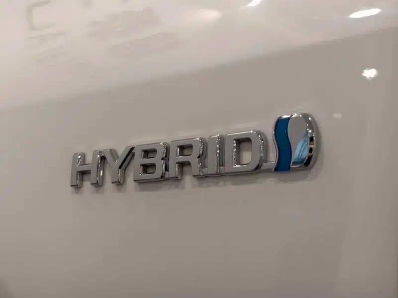 2019 Toyota Corolla Hybrid 1.8L E-CVT GL-i Elite Edition — миниатюра 15