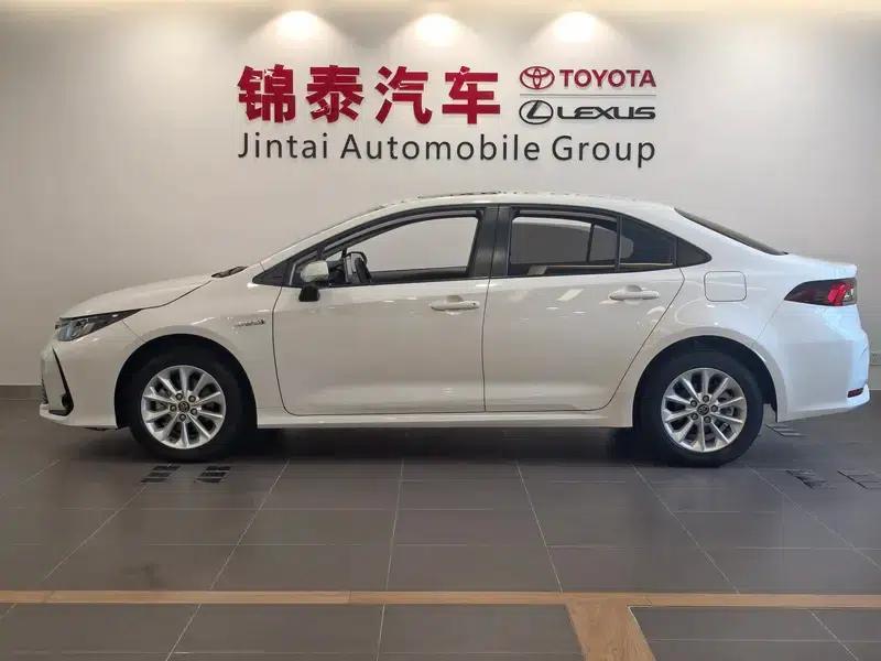 2019 Toyota Corolla Hybrid 1.8L E-CVT GL-i Elite Edition — миниатюра 3