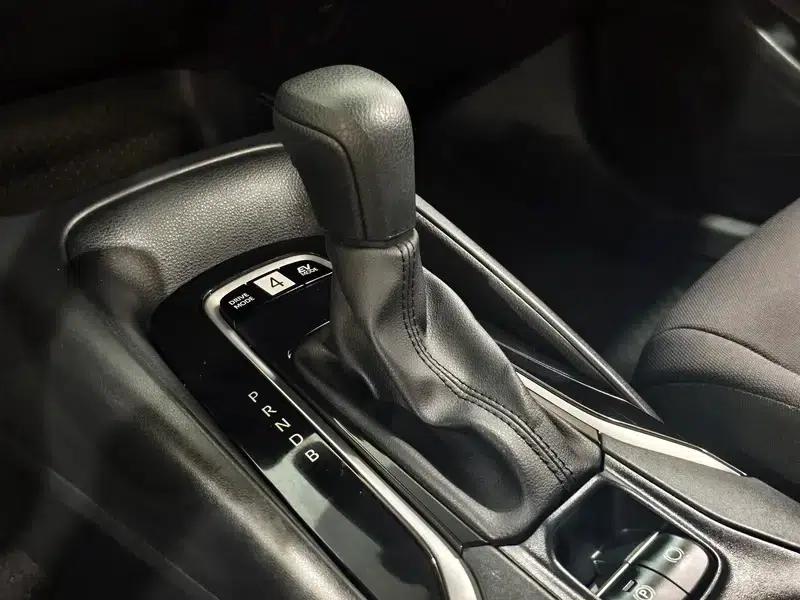 2019 Toyota Corolla Hybrid 1.8L E-CVT GL-i Elite Edition — миниатюра 21