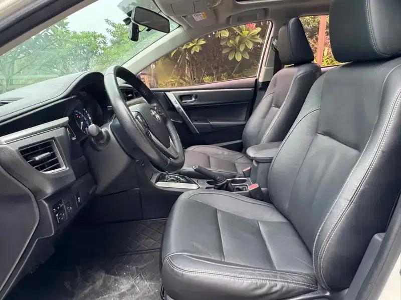 2014 Corolla 1.8L CVT GLX-i — миниатюра 13