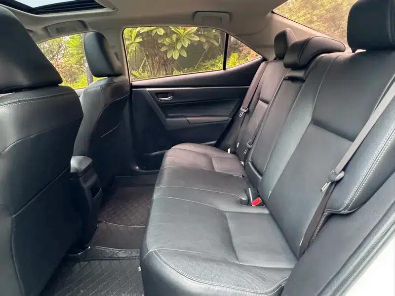 2014 Corolla 1.8L CVT GLX-i — миниатюра 14