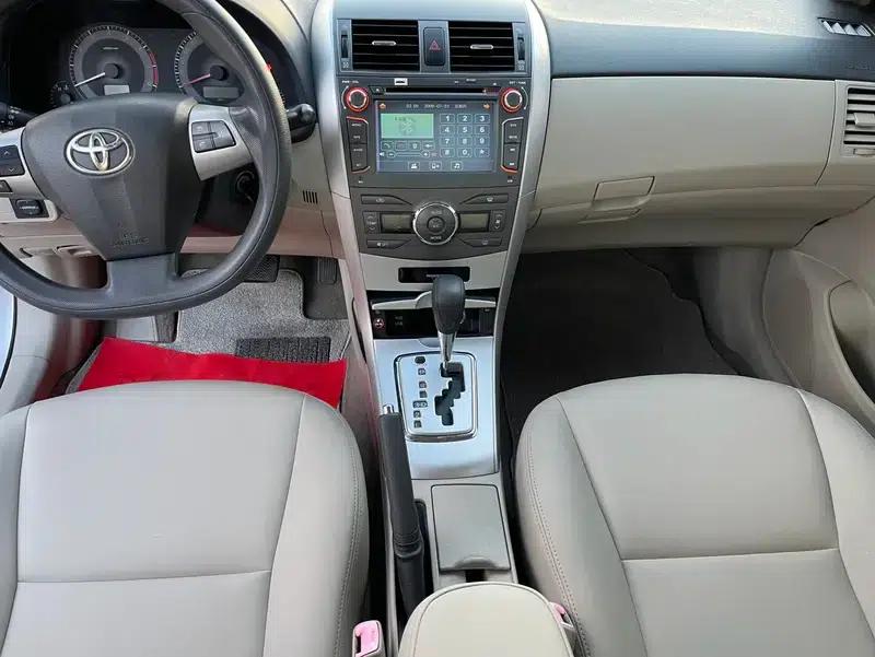 2012 Toyota Corolla Premium Edition 1.6L Automatic GL — миниатюра 13