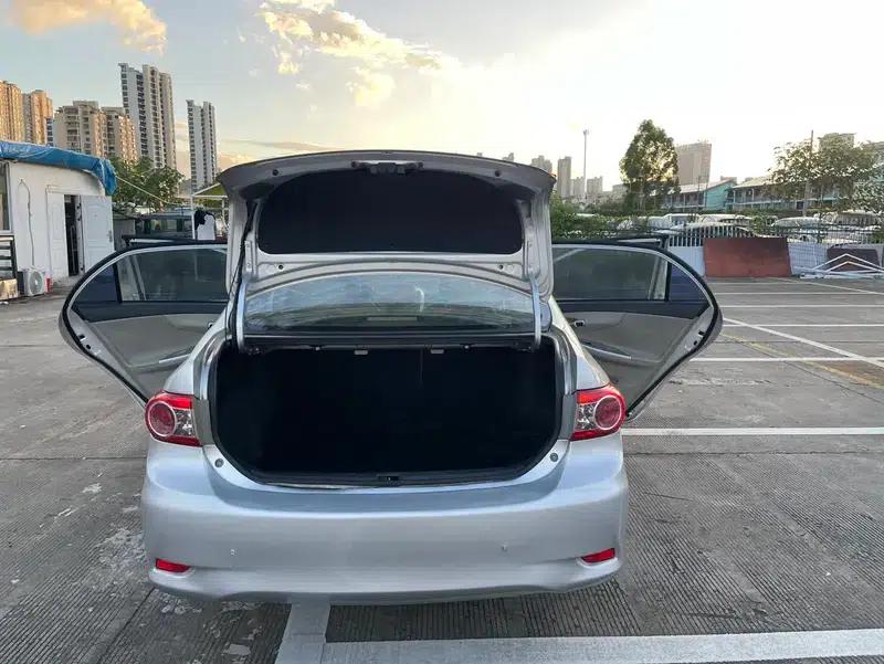 2012 Toyota Corolla Premium Edition 1.6L Automatic GL — миниатюра 16