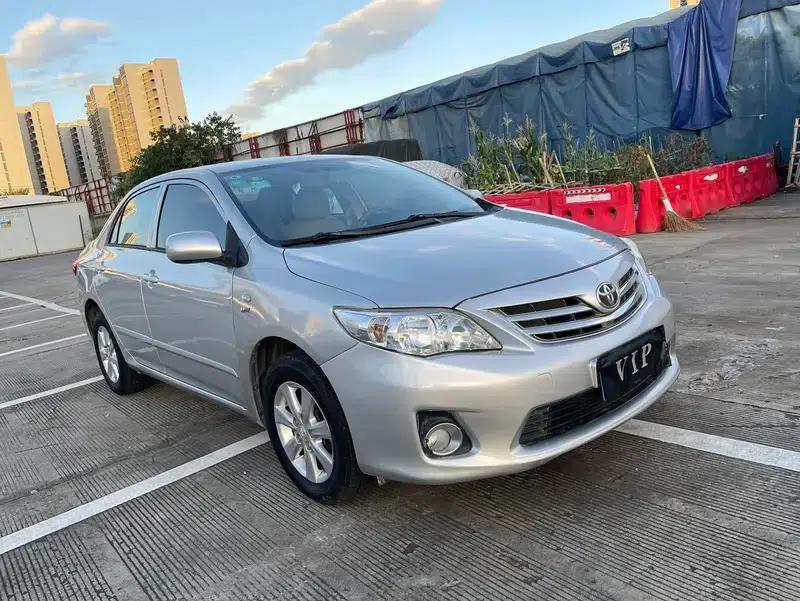 2012 Toyota Corolla Premium Edition 1.6L Automatic GL — миниатюра 3