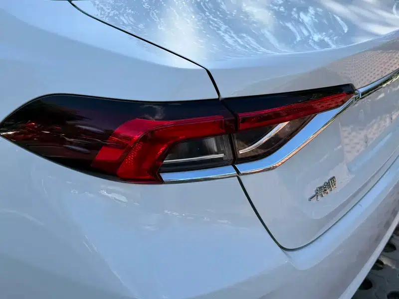 2021 Toyota Corolla 1.5L CVT Elite Edition — миниатюра 8
