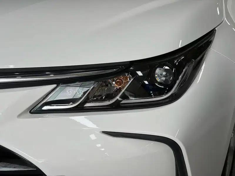 2023 Toyota Corolla 1.2T S-CVT Elite Edition — миниатюра 5