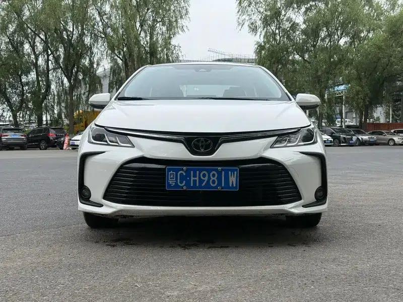 2021 Toyota Corolla 1.2T S-CVT Elite Edition — миниатюра 2