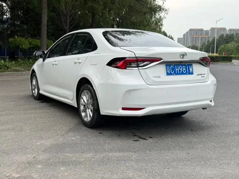 2021 Toyota Corolla 1.2T S-CVT Elite Edition — миниатюра 4