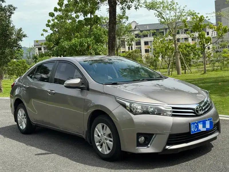 2014 Corolla 1.6L CVT GL — миниатюра 3