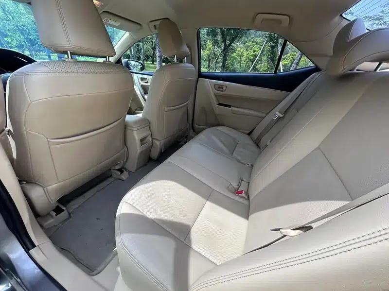 2014 Corolla 1.6L CVT GL — миниатюра 9