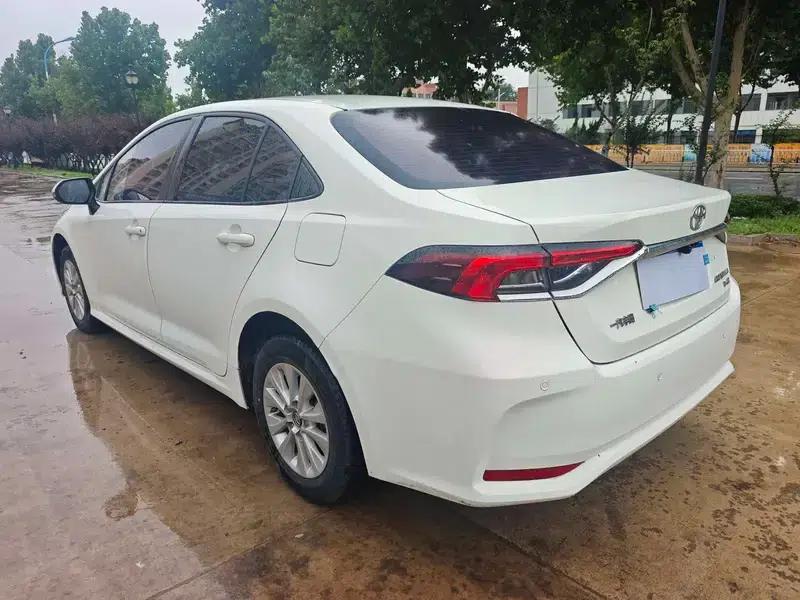 2019 Toyota Corolla 1.2T S-CVT GL Pioneer Edition — миниатюра 4
