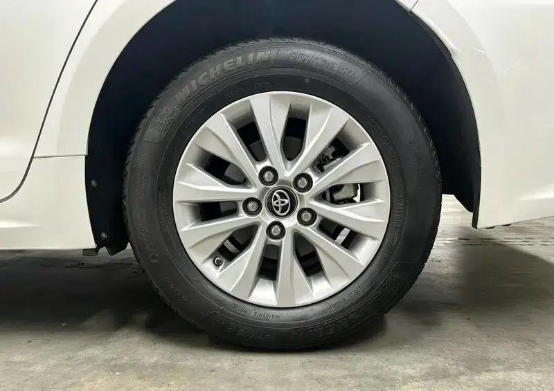 2019 Toyota Corolla 1.2T S-CVT GL-i Elite Edition — миниатюра 9