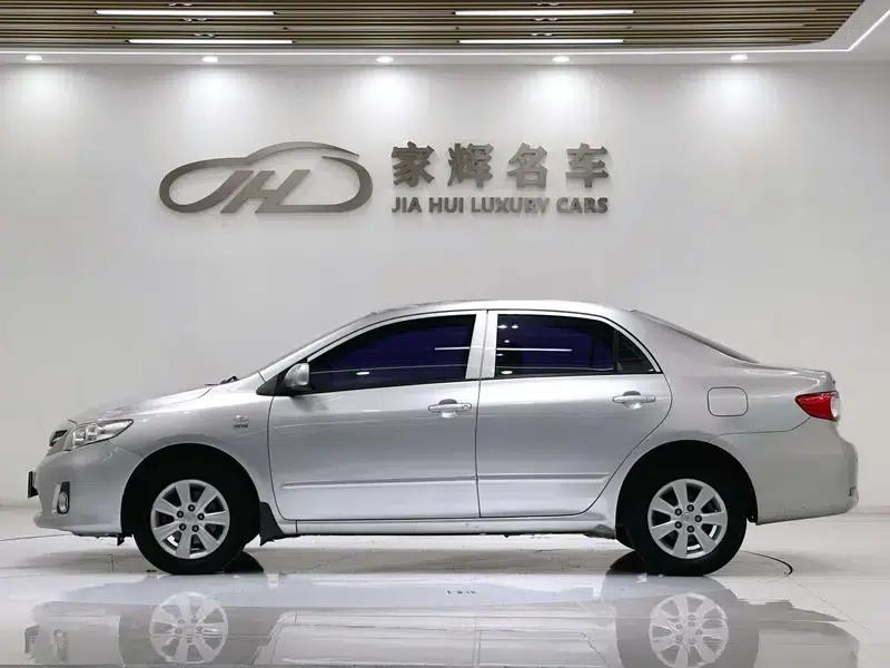 2011 Corolla 1.6L Automatic GL — миниатюра 4