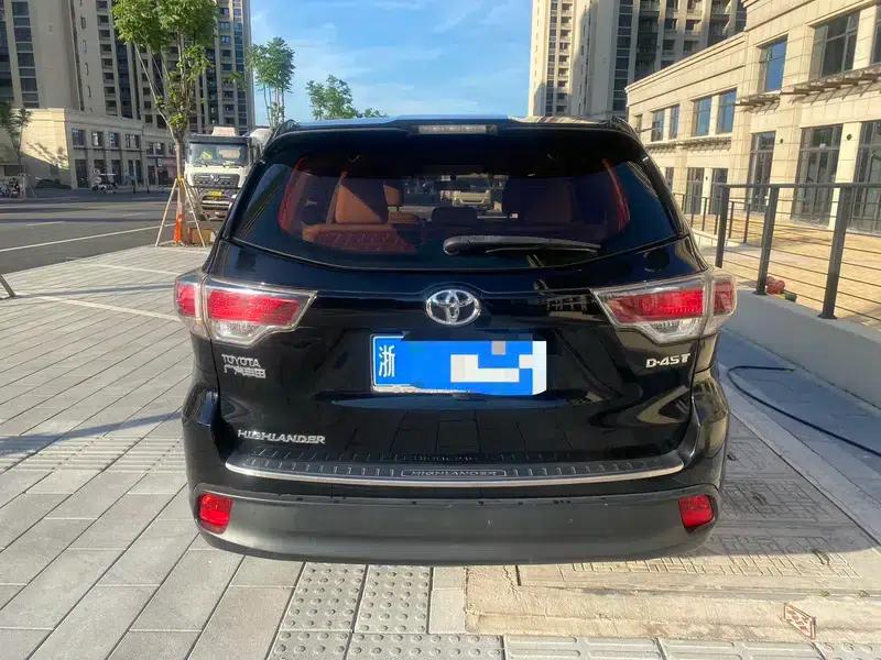 2015 Highlander 2.0T 2WD Elite Edition 7-seater — миниатюра 4
