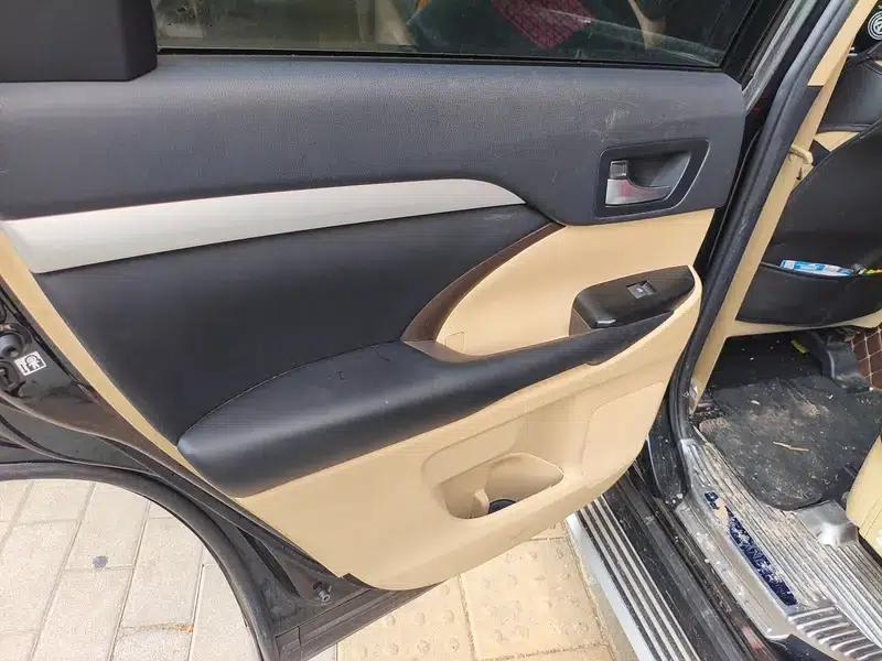 2021 Toyota Highlander 2.0T AWD Elite Edition 7-seater — миниатюра 17