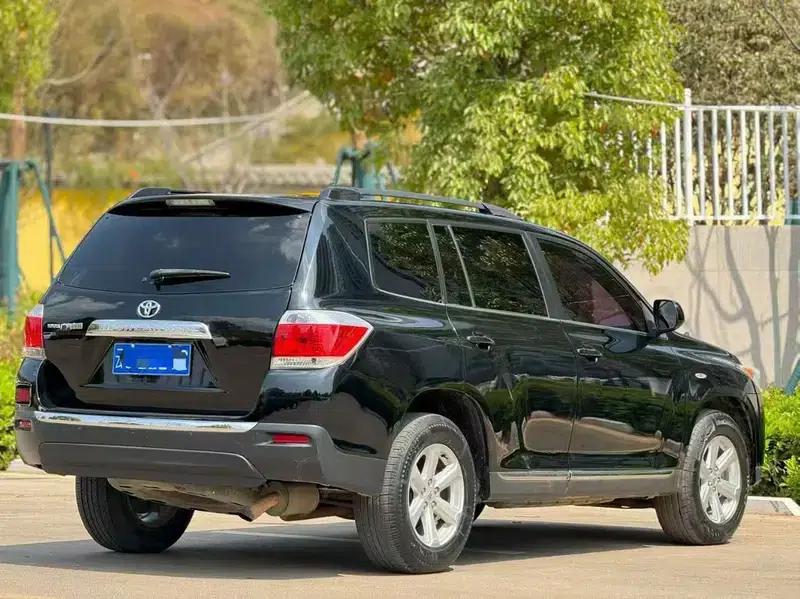 2012 Highlander 3.5L AWD 7-seater Elite Edition — миниатюра 4