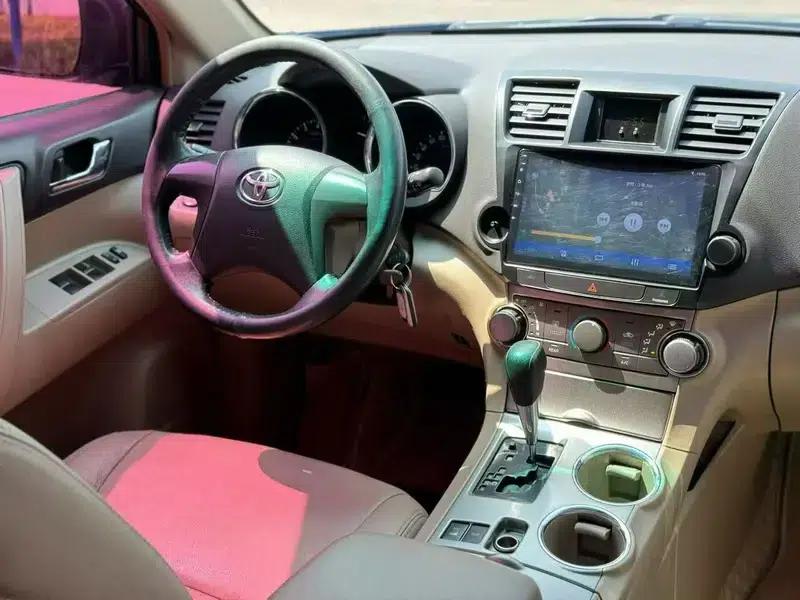 2012 Highlander 3.5L AWD 7-seater Elite Edition — миниатюра 7