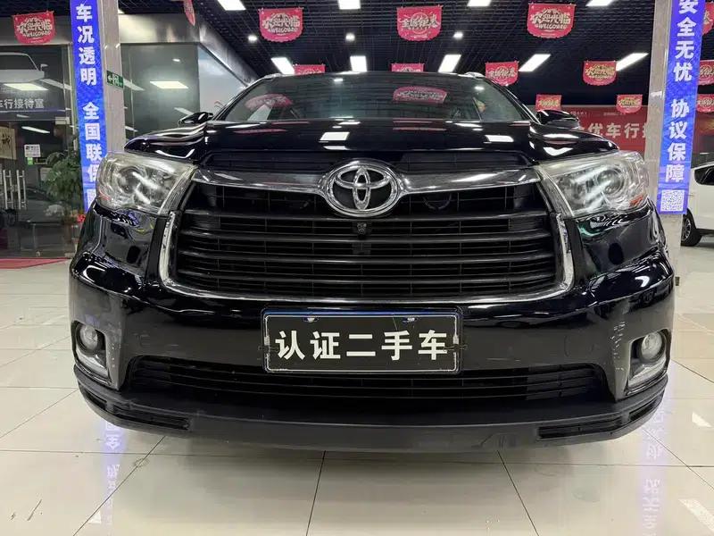 2015 Highlander 2.0T 2WD Luxury 7-seater — миниатюра 2