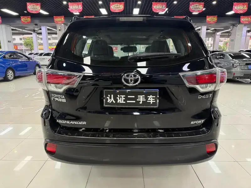 2015 Highlander 2.0T 2WD Luxury 7-seater — миниатюра 5
