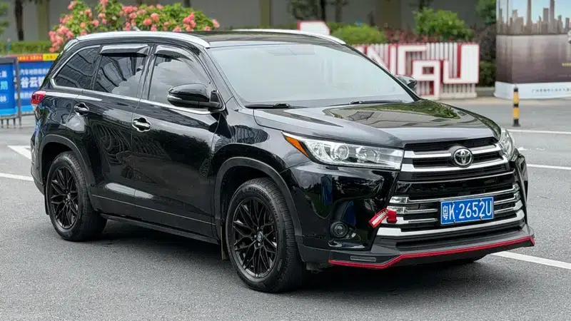 2015 Highlander 2.0T 2WD Luxury 7-seater — миниатюра 3