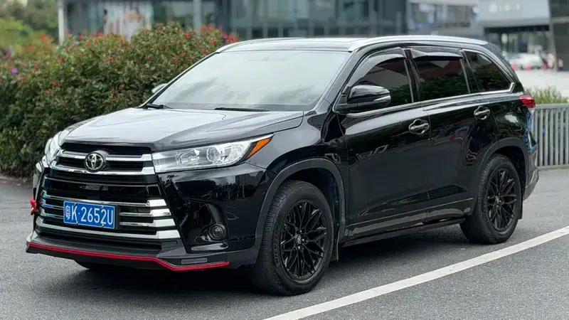 2015 Highlander 2.0T 2WD Luxury 7-seater — миниатюра 9