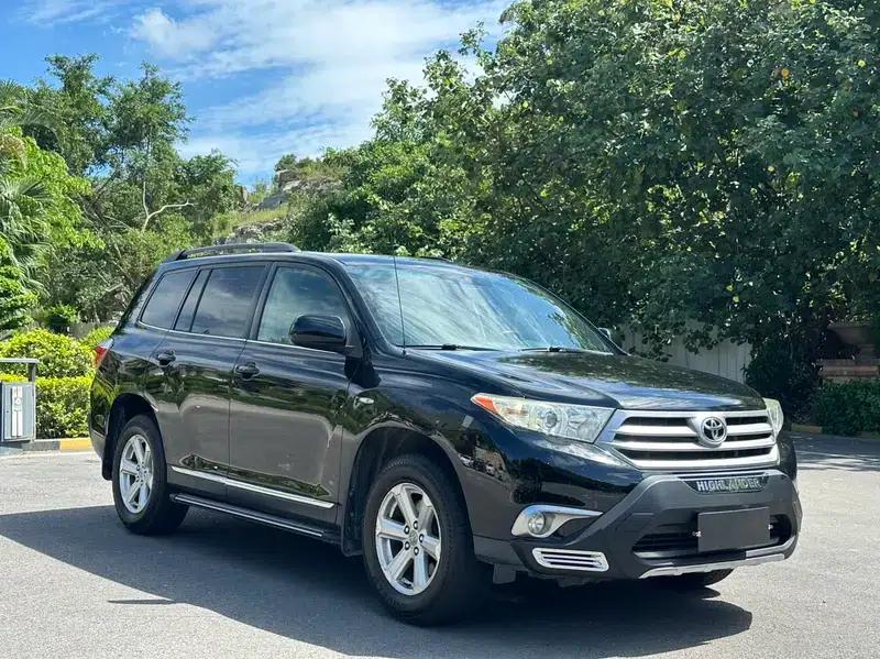 2012 Highlander 2.7L 2WD 5-seater Elite Edition — миниатюра 3