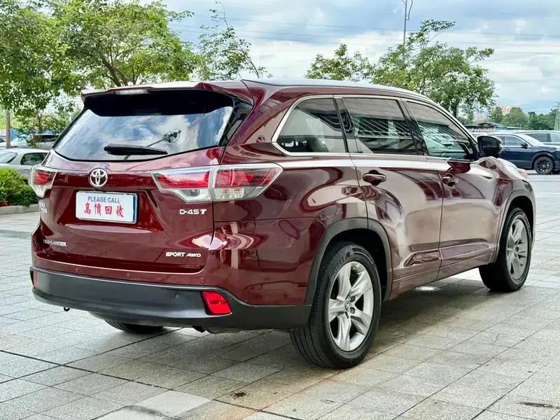 2017 Highlander 2.0T AWD Luxury 7-seater — миниатюра 6