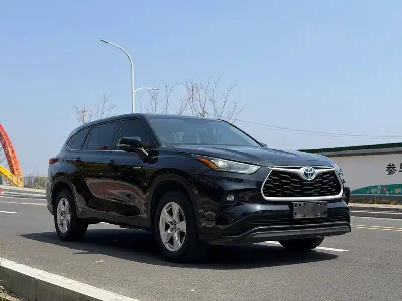 2022 Toyota Highlander Hybrid 2.5L 2WD Elite Edition 5-seater — миниатюра 3