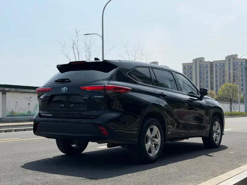 2022 Toyota Highlander Hybrid 2.5L 2WD Elite Edition 5-seater — миниатюра 7