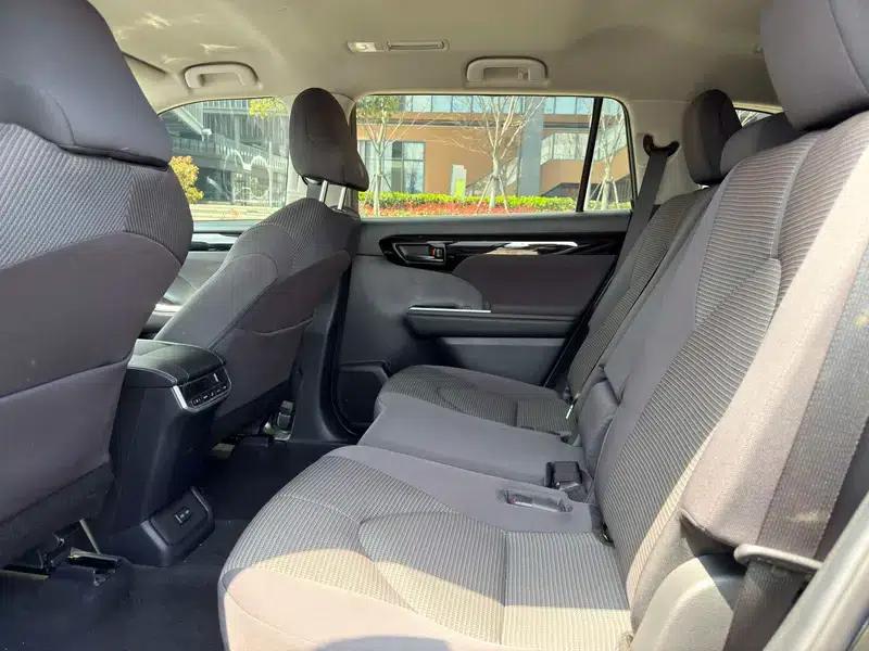 2022 Toyota Highlander Hybrid 2.5L 2WD Elite Edition 5-seater — миниатюра 10