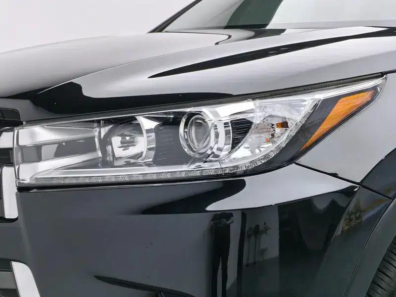 2018 Toyota Highlander 2.0T 4WD Premium Edition 7-seater (China VI Emission Standard) — миниатюра 12