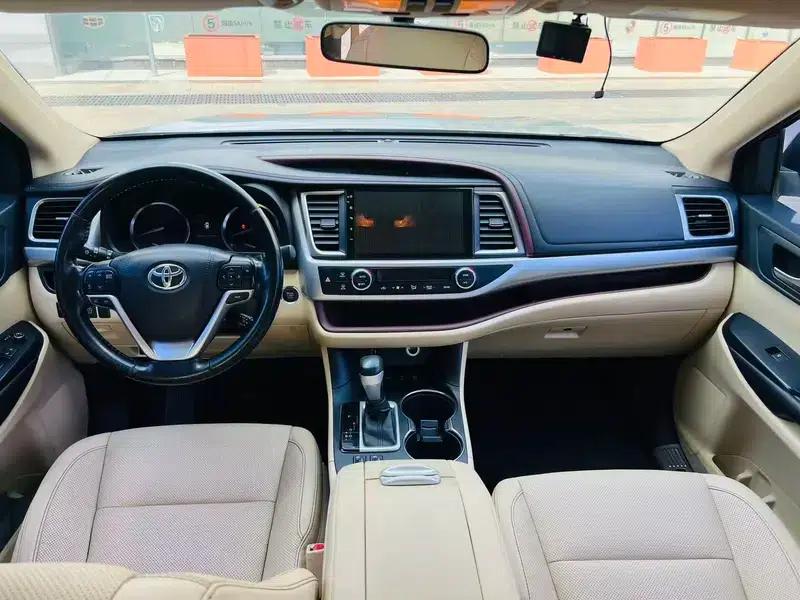 2015 Highlander 2.0T AWD Luxury 7-seater — миниатюра 12