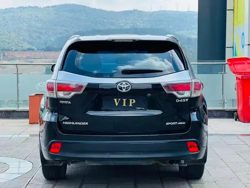 2015 Highlander 2.0T AWD Luxury 7-seater — миниатюра 6