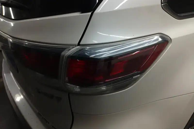 2015 Highlander 2.0T AWD Luxury 7-seater — миниатюра 10
