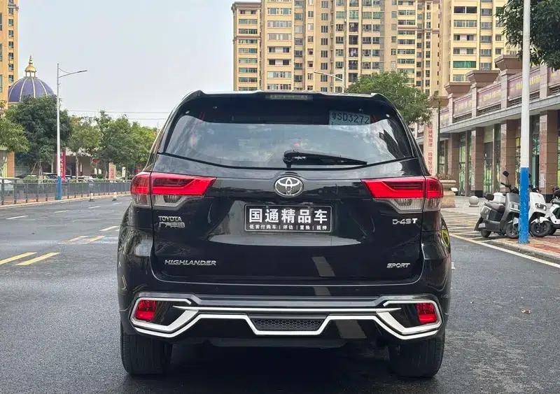 2018 Toyota Highlander 2.0T 4WD Premium Edition 7-seater (China VI Emission Standard) — миниатюра 5