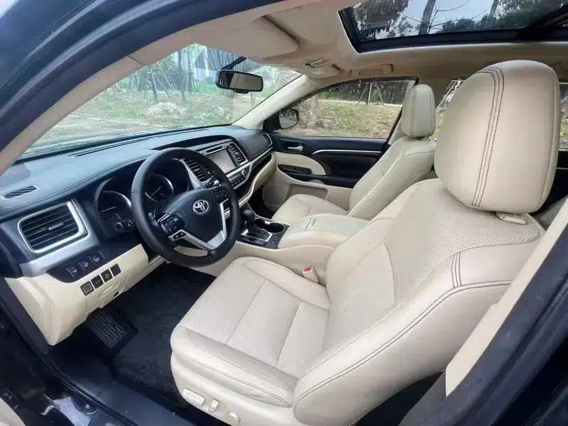 2015 Highlander 2.0T AWD Supreme Edition 7-seater — миниатюра 15