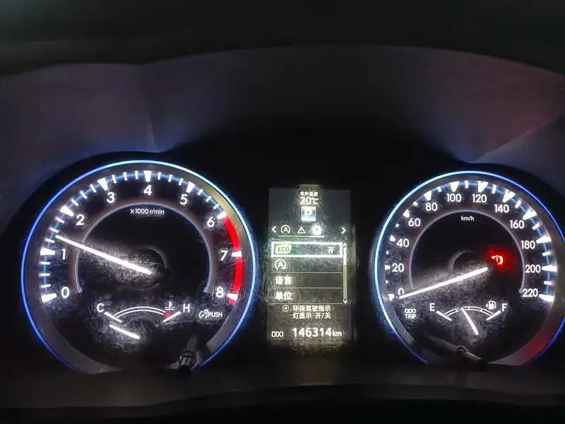 2015 Highlander 2.0T AWD Supreme Edition 7-seater — миниатюра 10