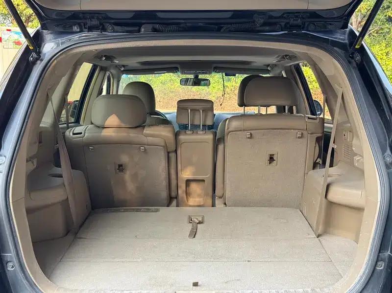 2011 Highlander 2.7L 2WD 7-seater Luxury Edition — миниатюра 22