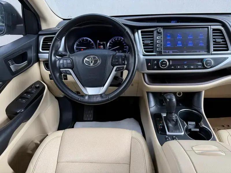 2018 Toyota Highlander 2.0T AWD Luxury 7-seater (China VI Emission Standard) — миниатюра 20