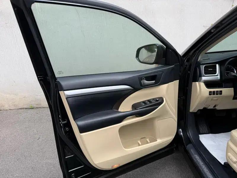 2018 Toyota Highlander 2.0T AWD Luxury 7-seater (China VI Emission Standard) — миниатюра 28
